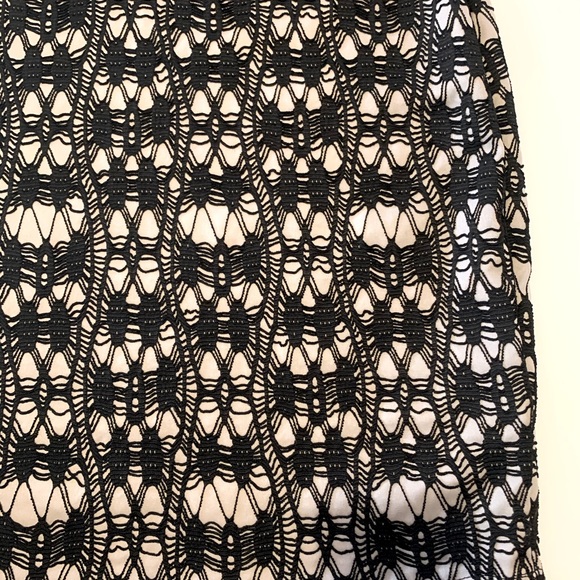 Fake sheer lace mini dress - Picture 6 of 6